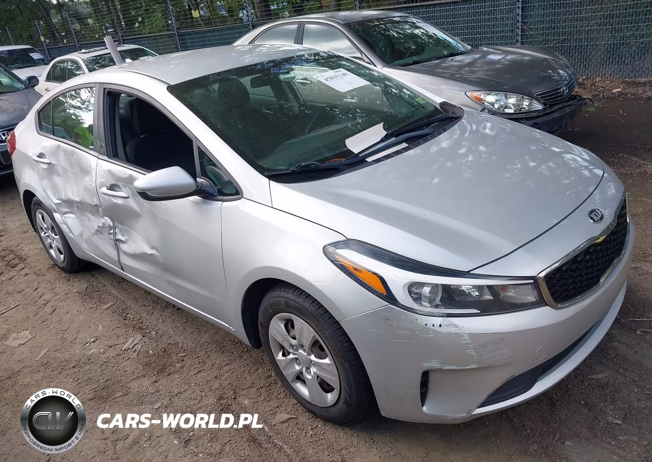 2018 Kia Forte Lx VIN:3KPFK4A75JE258157 - 1