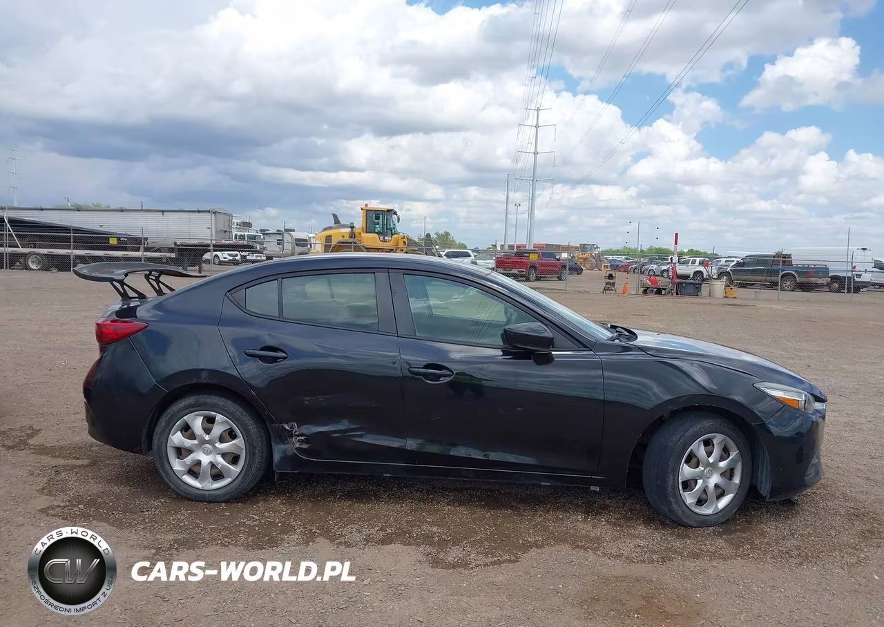 2017 Mazda Mazda3 Sport VIN:3MZBN1U72HM136806 - 13
