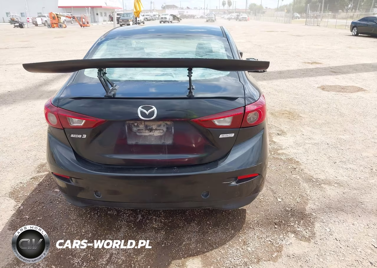 2017 Mazda Mazda3 Sport VIN:3MZBN1U72HM136806 - 16