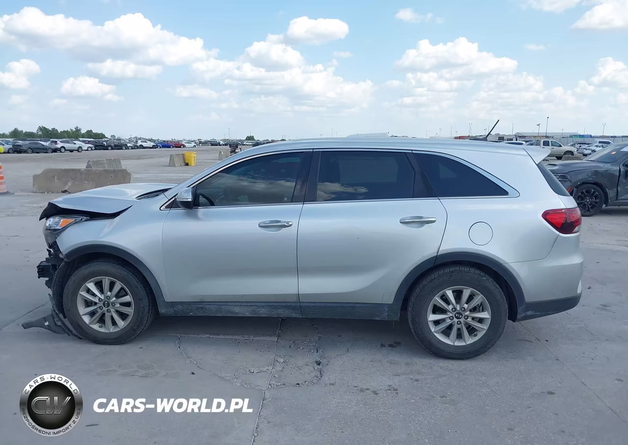 2020 Kia Sorento 2.4L L VIN:5XYPG4A33LG642284 - 15