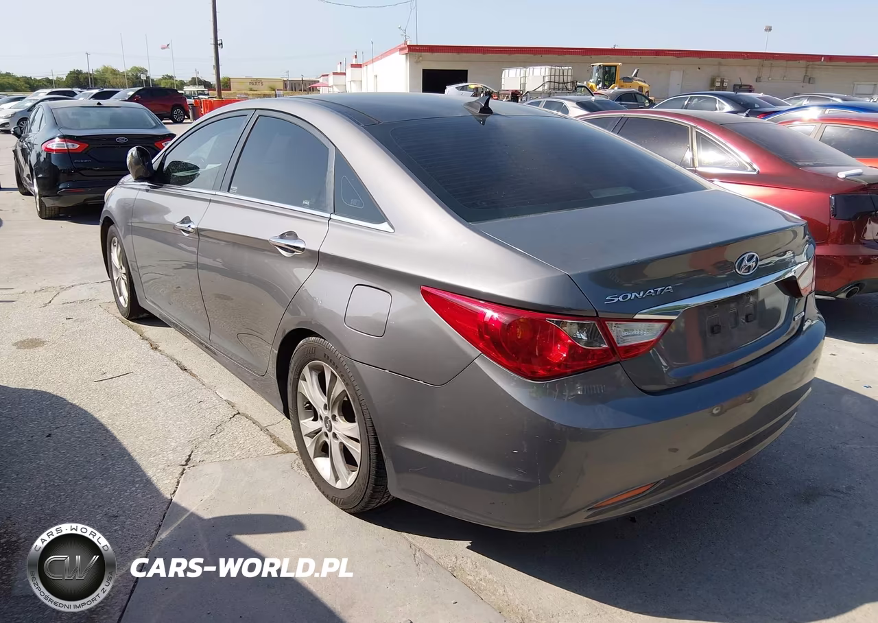 2013 Hyundai Sonata Limited VIN:5NPEC4AC9DH612221 - 3