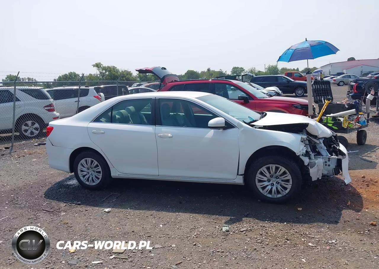 2012 Toyota Camry Le VIN:4T1BF1FK7CU581723 - 13