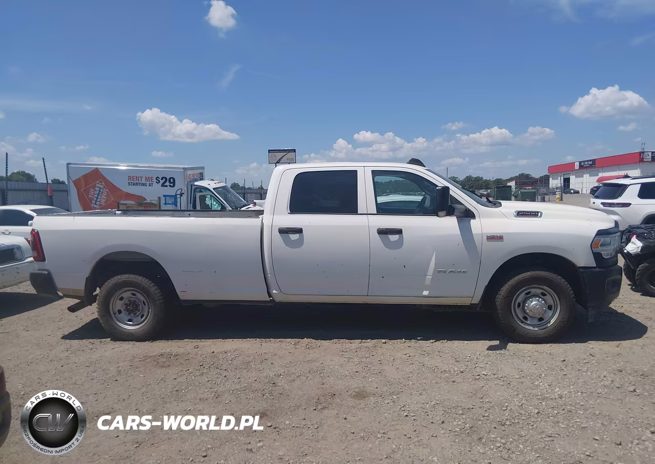 2019 Ram 2500 Tradesman 4X2 8' Box VIN:3C6UR4HJXKG573778 - 13