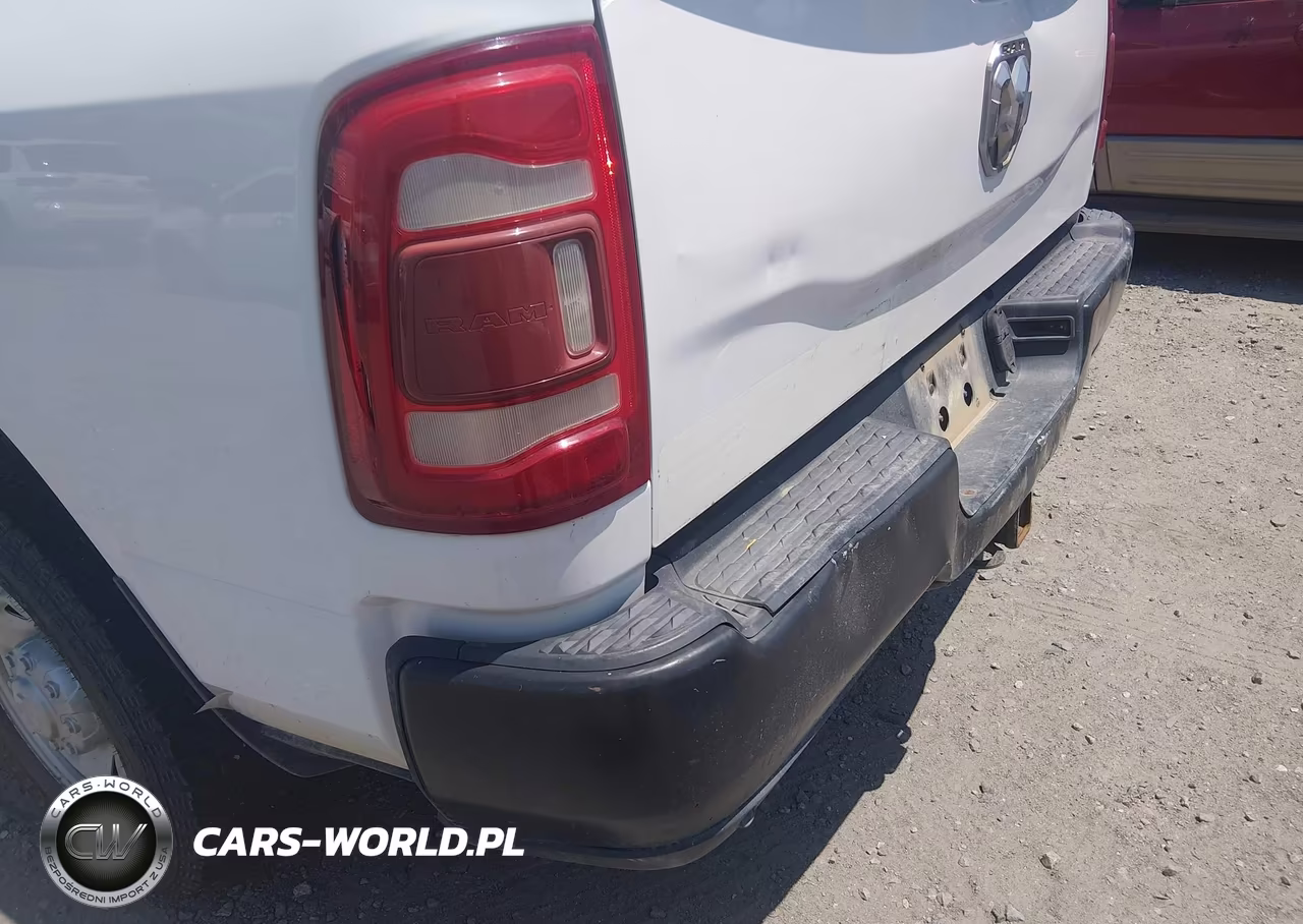 2019 Ram 2500 Tradesman 4X2 8' Box VIN:3C6UR4HJXKG573778 - 6