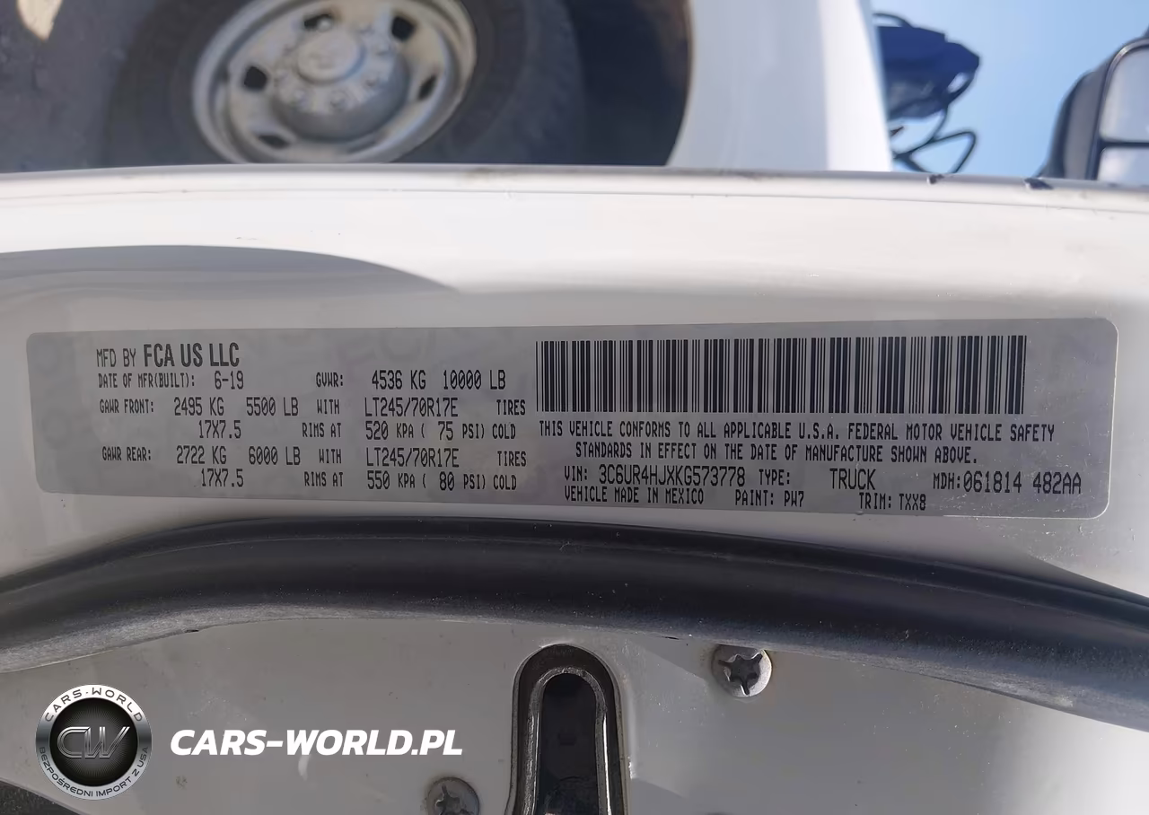 2019 Ram 2500 Tradesman 4X2 8' Box VIN:3C6UR4HJXKG573778 - 9