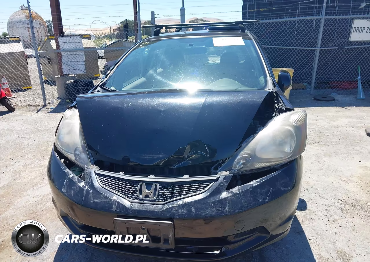 2013 Honda Fit VIN:JHMGE8G34DC054340 - 13