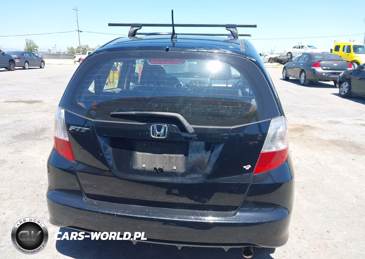 2013 Honda Fit VIN:JHMGE8G34DC054340 - 17