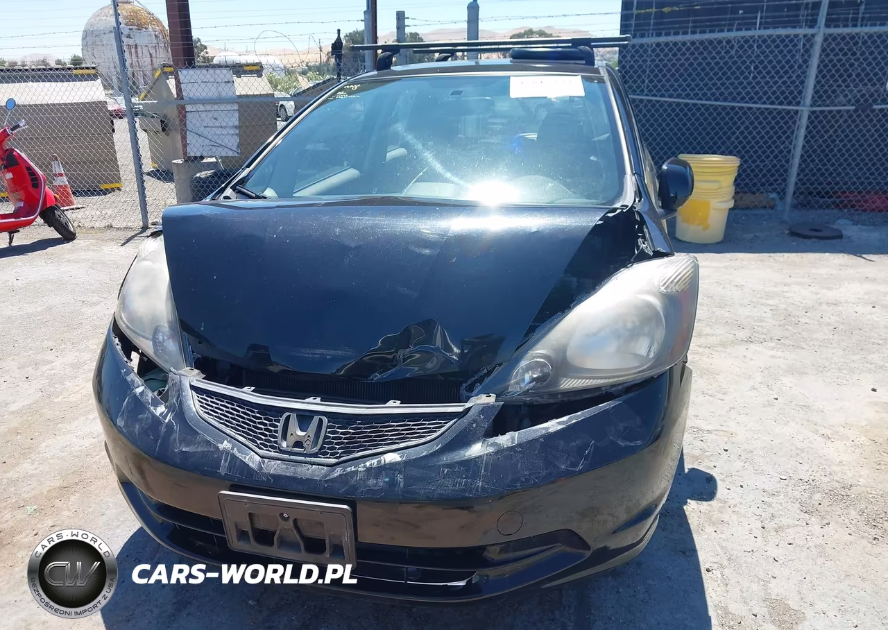 2013 Honda Fit VIN:JHMGE8G34DC054340 - 6