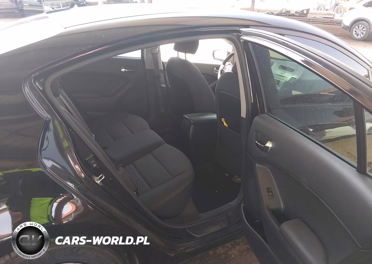 2015 Kia Forte Lx VIN:KNAFX4A62F5376580 - 8