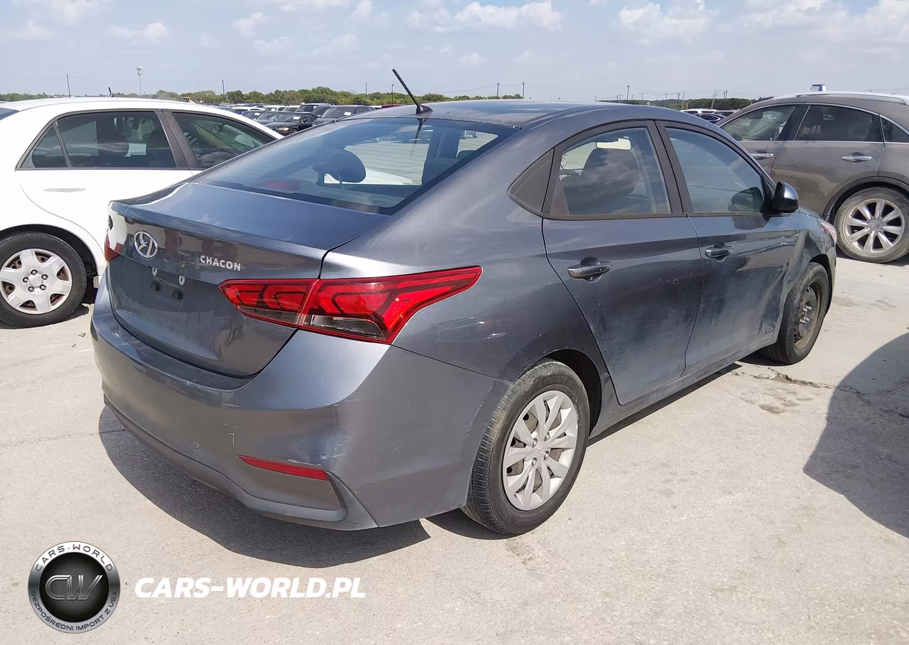 2019 Hyundai Accent Se VIN:3KPC24A39KE051045 - 4