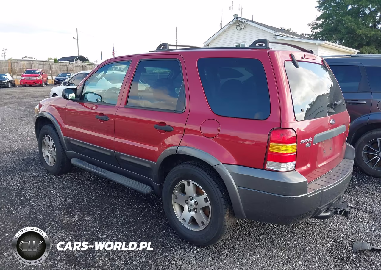 2005 Ford Escape Xlt VIN:1FMCU93155KA03543 - 3