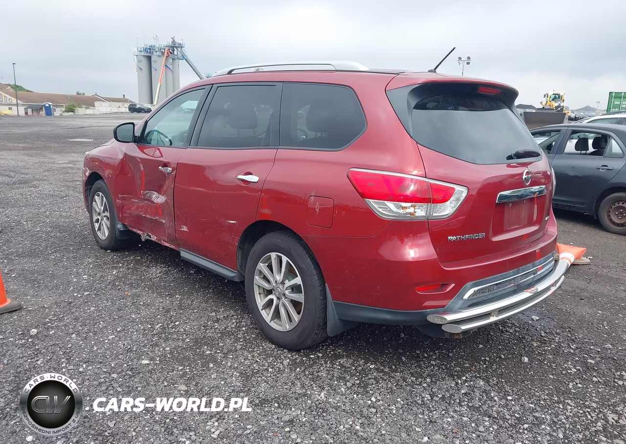 2015 Nissan Pathfinder S VIN:5N1AR2MM2FC660577 - 3
