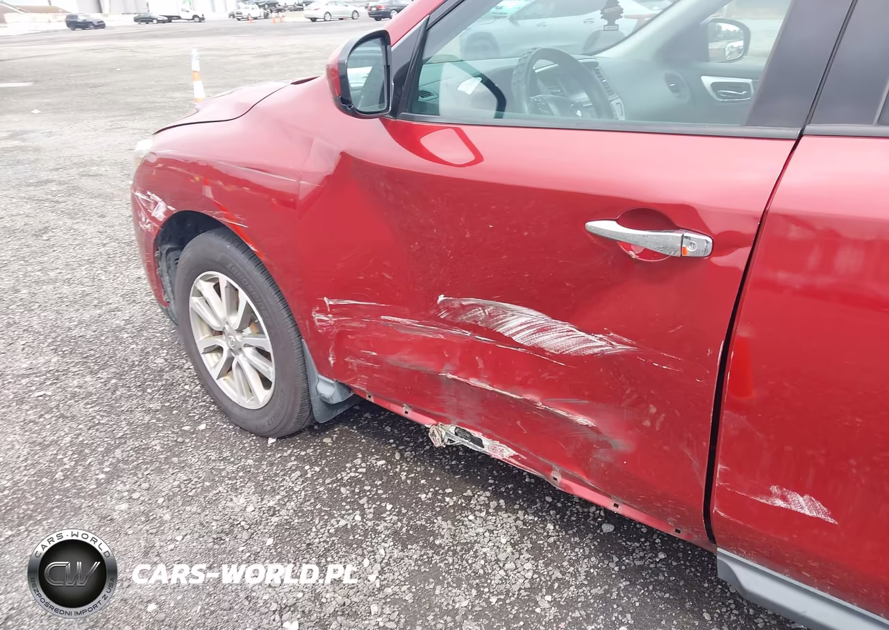 2015 Nissan Pathfinder S VIN:5N1AR2MM2FC660577 - 6