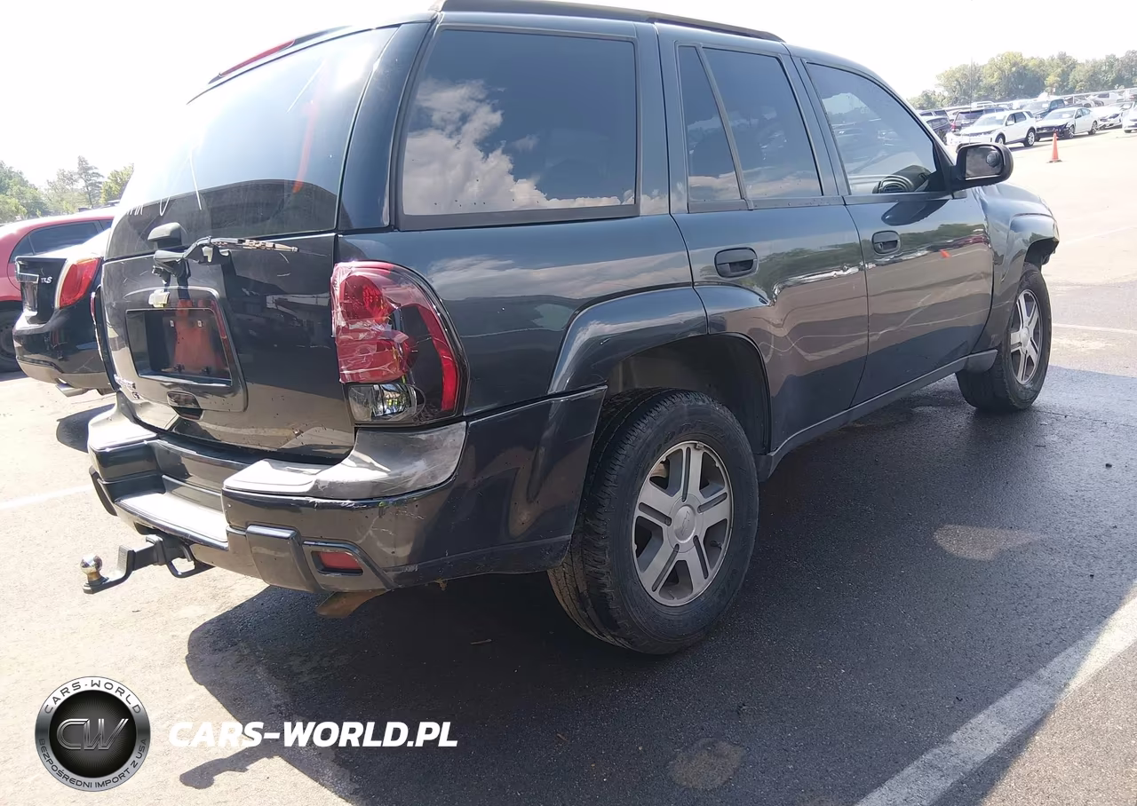 2006 Chevrolet Trailblazer Ls VIN:1GNDT13S662288803 - 4