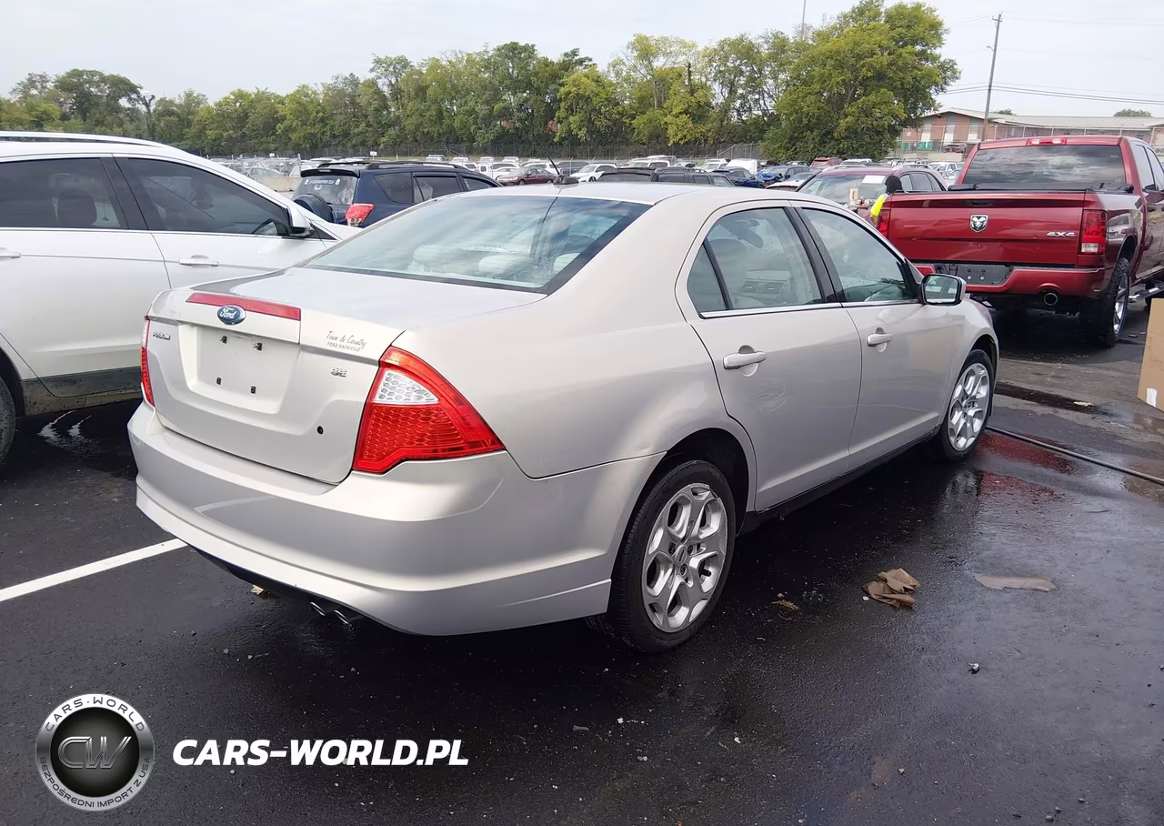 2010 Ford Fusion Se VIN:3FAHP0HA8AR142101 - 4
