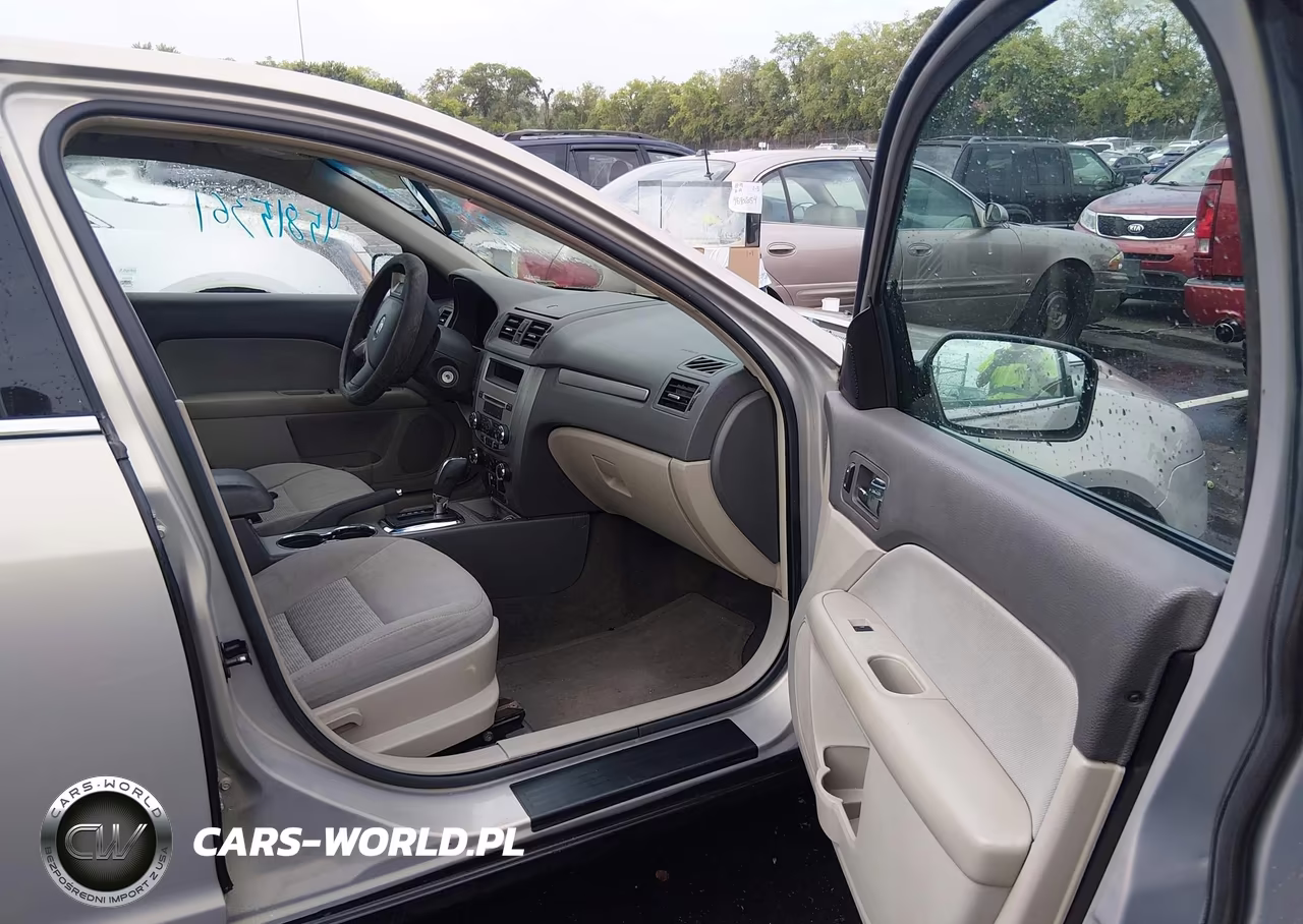 2010 Ford Fusion Se VIN:3FAHP0HA8AR142101 - 5