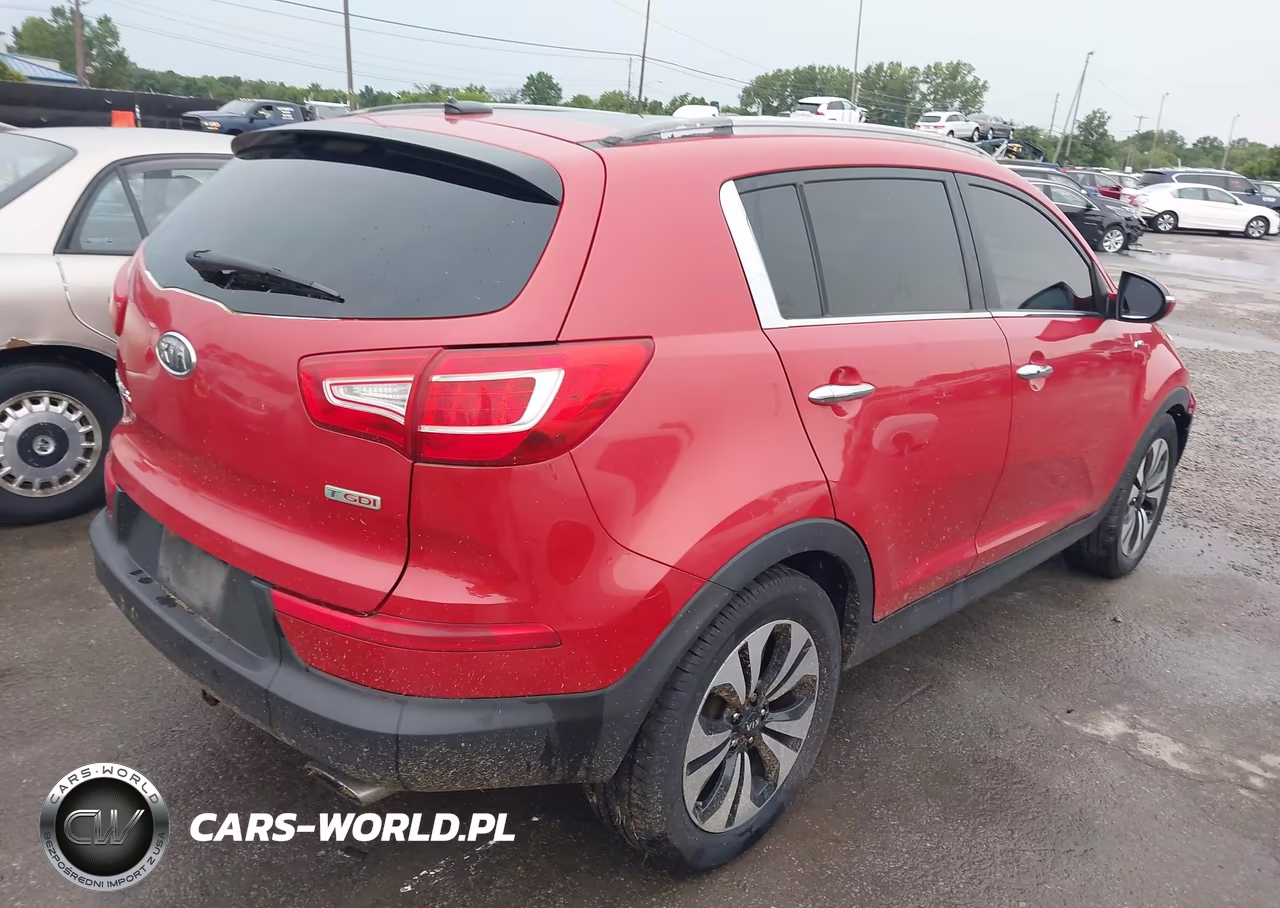 2011 Kia Sportage Sx VIN:KNDPCCA66B7121569 - 4