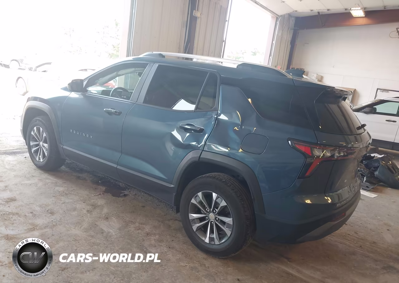 2025 Chevrolet Equinox Awd Lt VIN:3GNAXPEG5SL143165 - 3