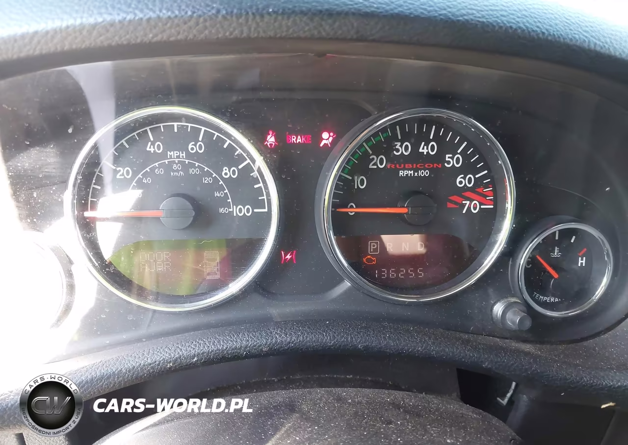 2014 Jeep Wrangler Unlimited Rubicon X VIN:1C4HJWFG0EL233471 - 7