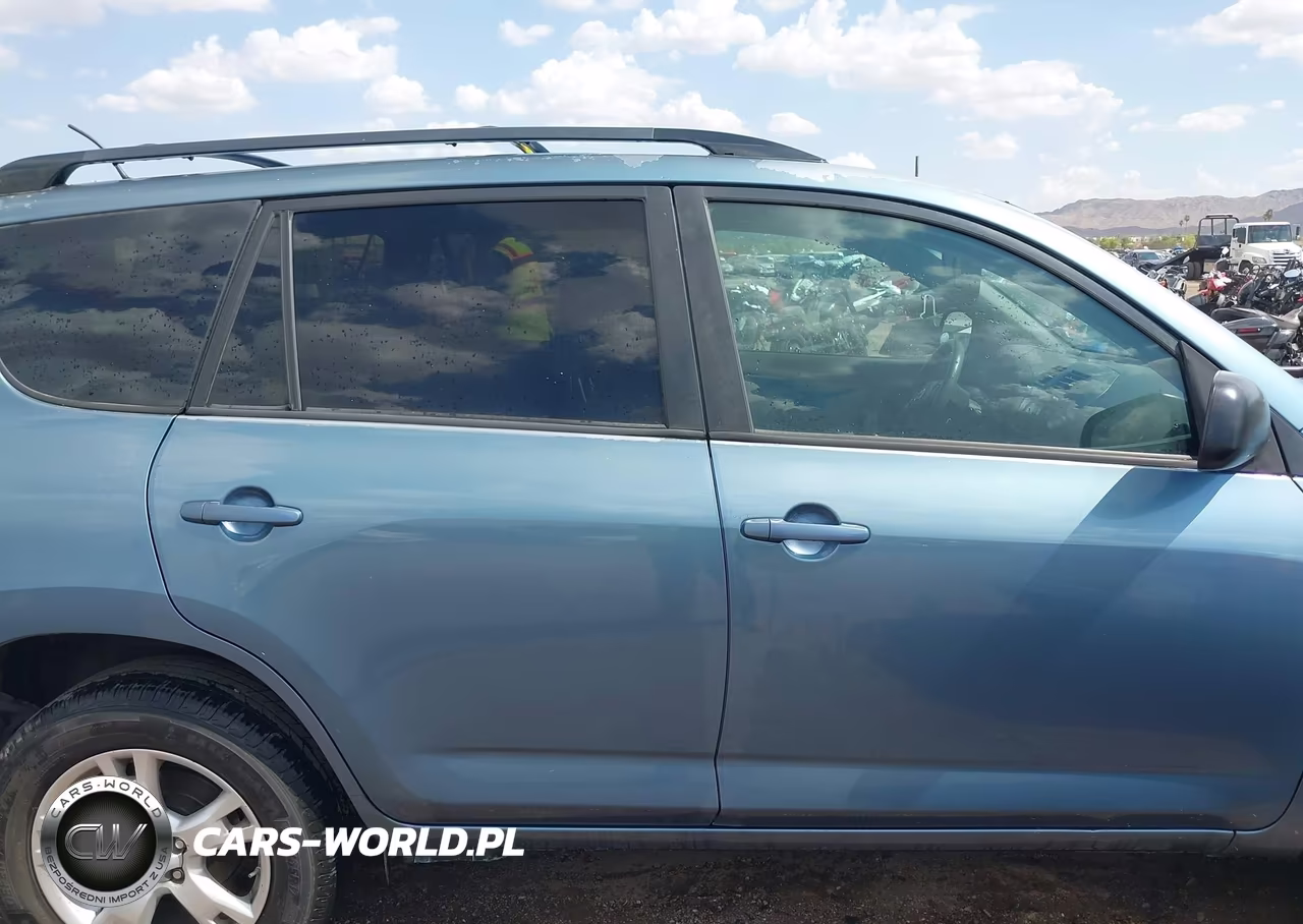 2011 Toyota Rav4 VIN:2T3ZF4DV0BW068722 - 13