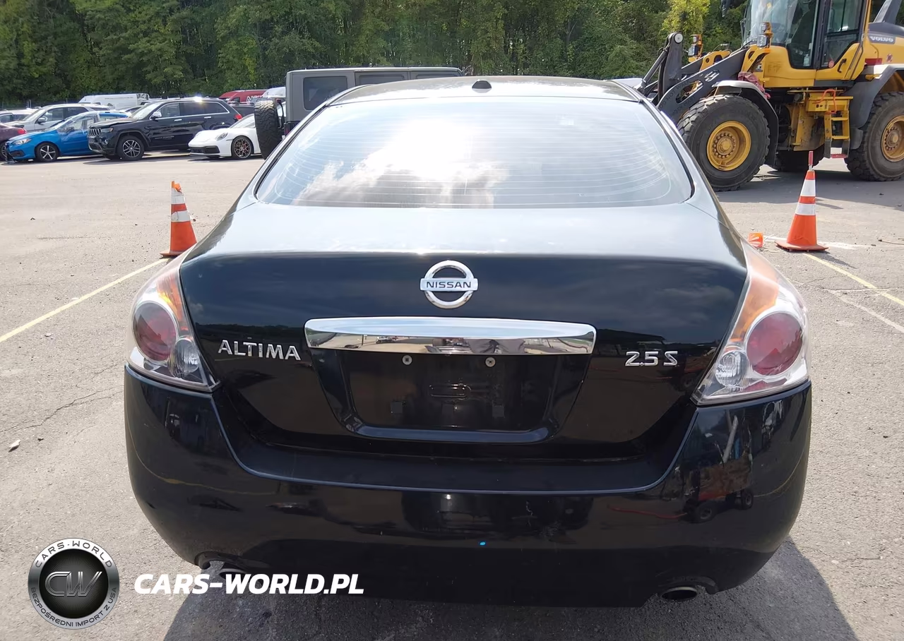 2011 Nissan Altima 2.5 S VIN:1N4AL2AP9BN482255 - 17