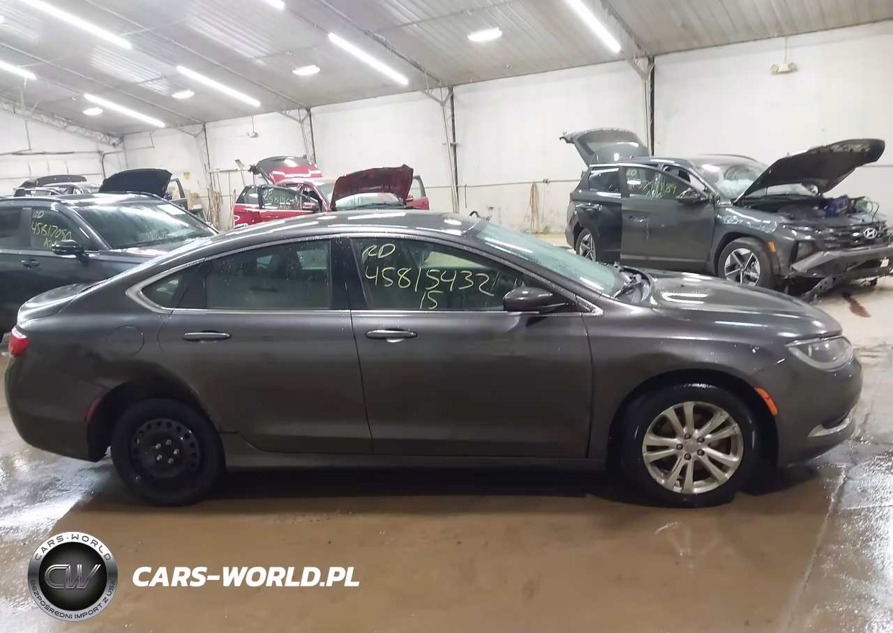 2015 Chrysler 200 Limited VIN:1C3CCCAB7FN692618 - 13
