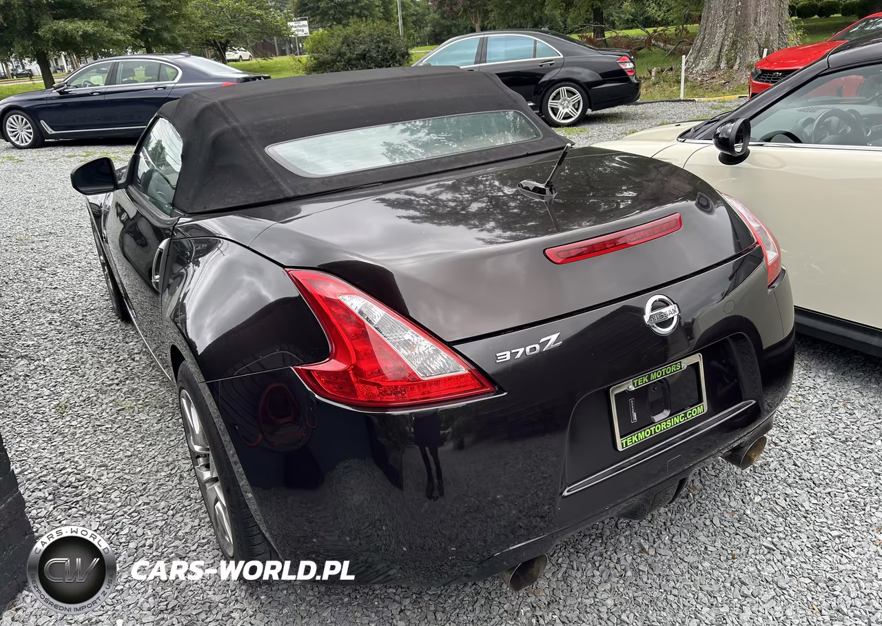 2010 Nissan 370Z VIN:JN1AZ4FH0AM302206 - 3