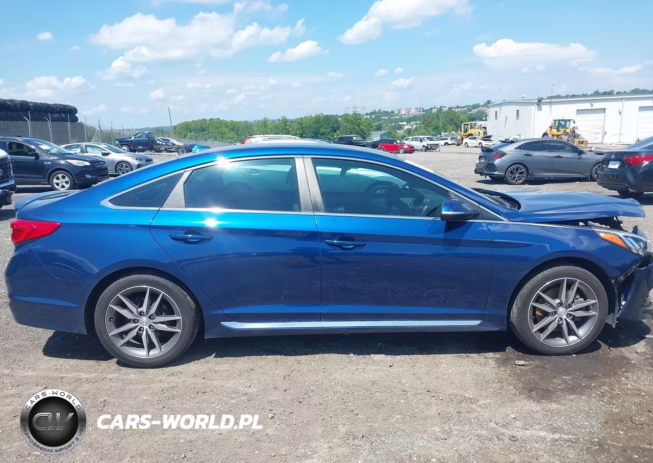 2017 Hyundai Sonata Sport 2.0T VIN:5NPE34ABXHH513503 - 13