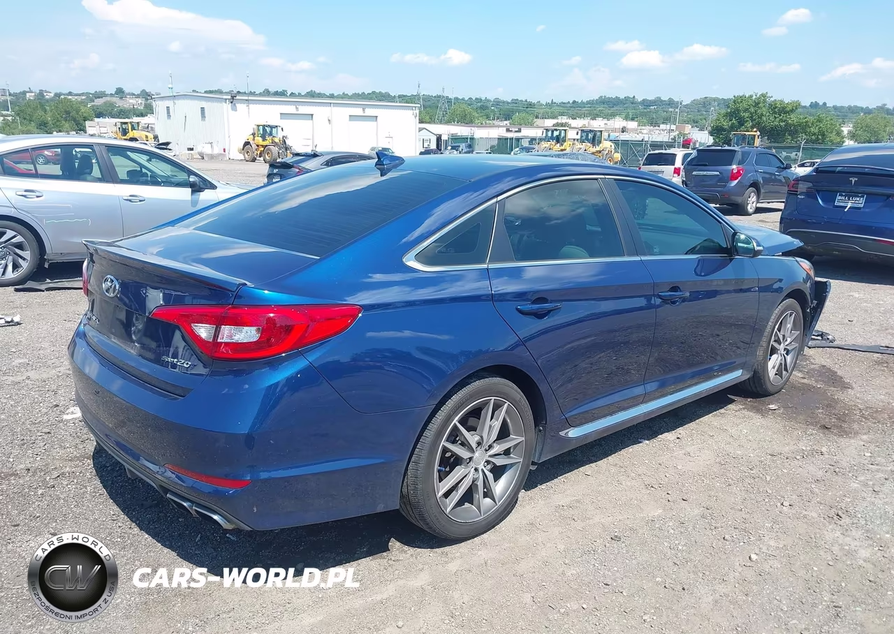 2017 Hyundai Sonata Sport 2.0T VIN:5NPE34ABXHH513503 - 4