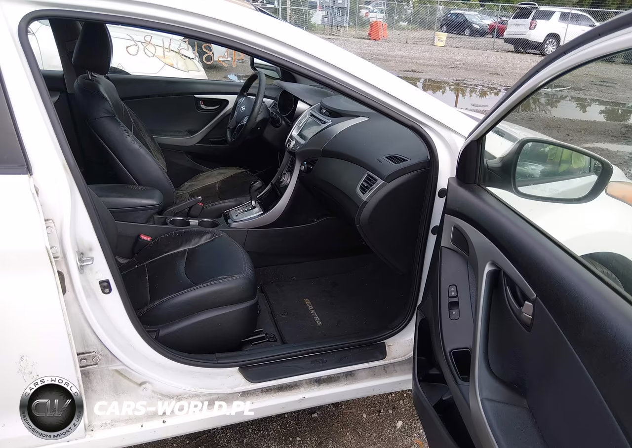 2012 Hyundai Elantra Limited VIN:5NPDH4AE2CH090710 - 5