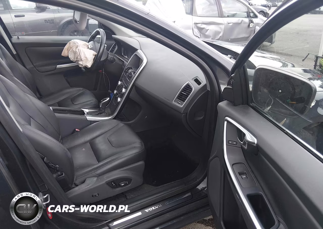 2015 Volvo Xc60 T5 Premier VIN:YV440MDK6F2698273 - 5