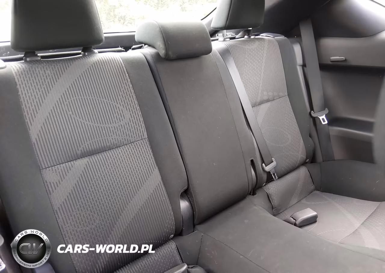 2011 Scion Tc VIN:JTKJF5C75B3002958 - 8