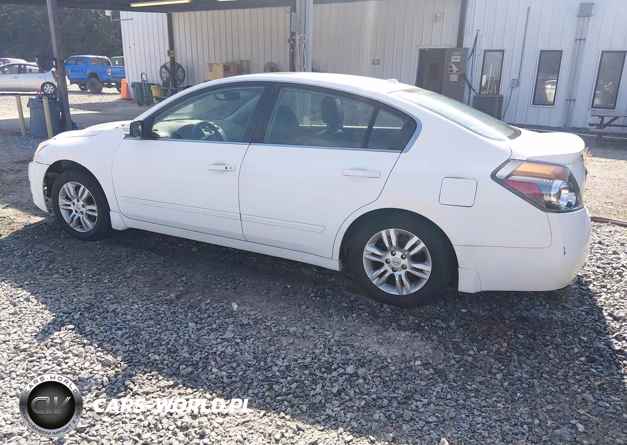 2011 Nissan Altima 2.5 S VIN:1N4AL2AP9BN425859 - 3
