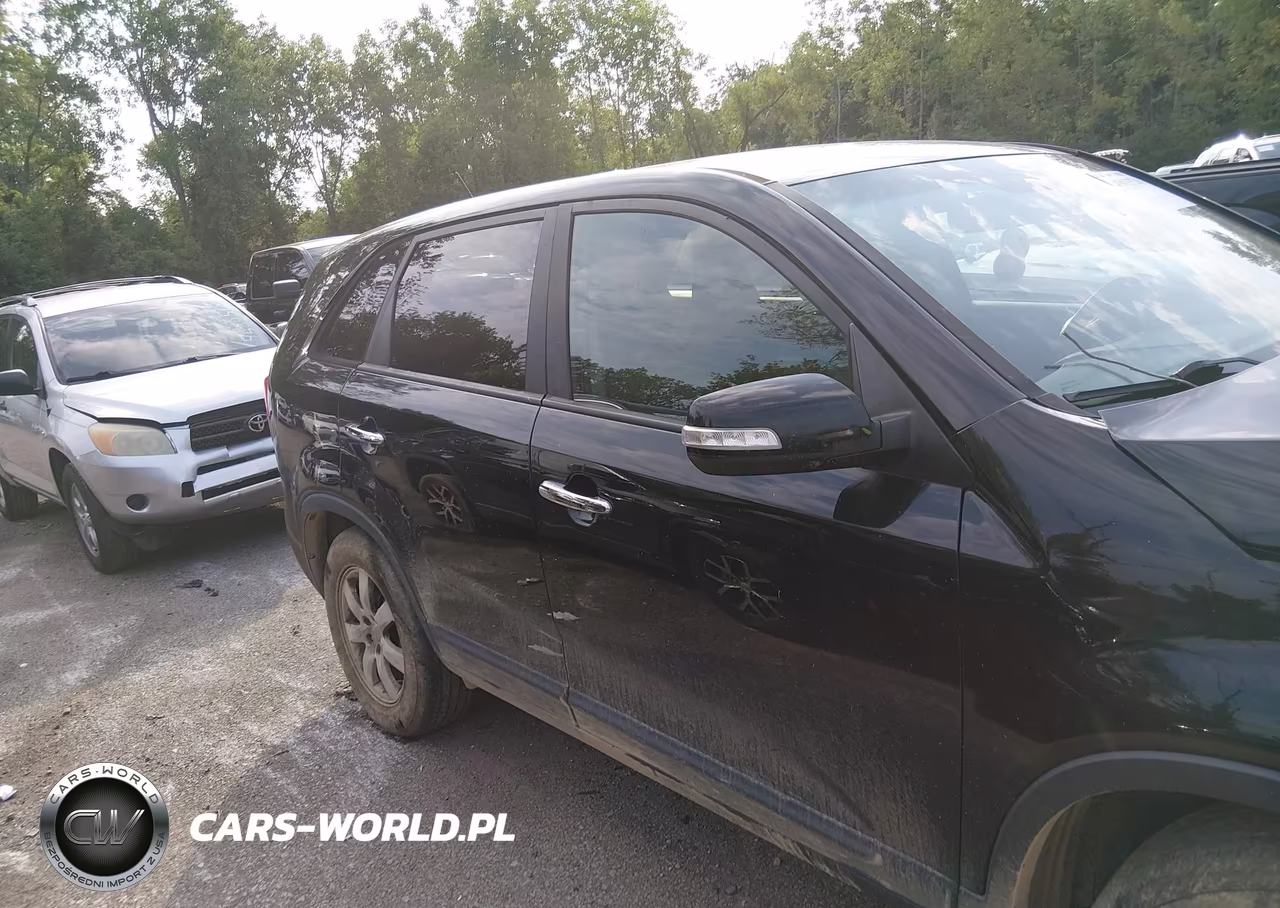 2011 Kia Sorento Lx VIN:5XYKT3A16BG150264 - 13