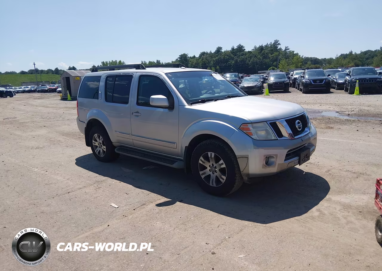 2012 Nissan Pathfinder Silver