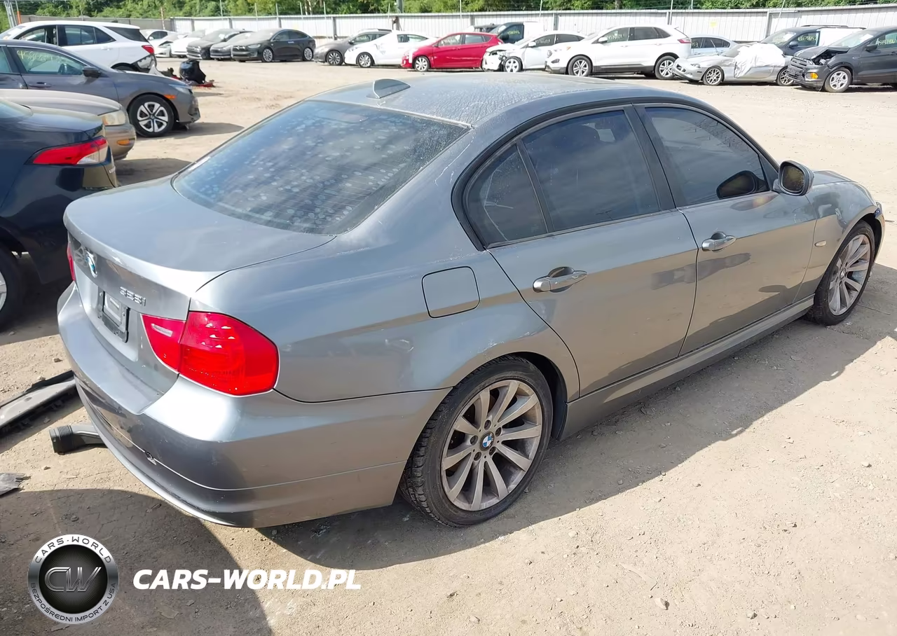 2011 BMW 328I VIN:WBAPH7C58BE678764 - 4
