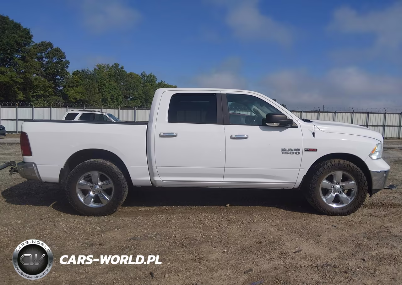 2015 Ram 1500 Big Horn VIN:1C6RR7LM2FS679746 - 14