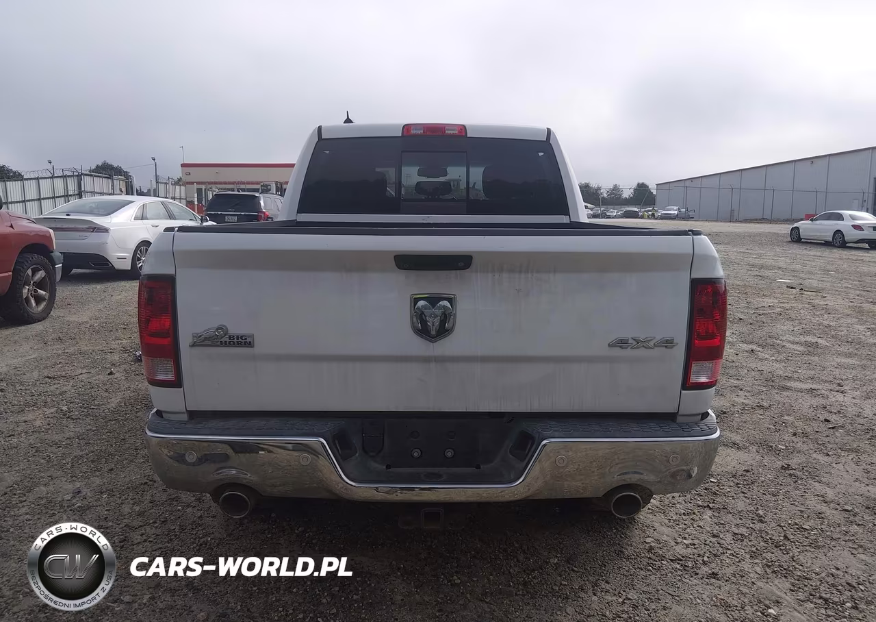 2015 Ram 1500 Big Horn VIN:1C6RR7LM2FS679746 - 17