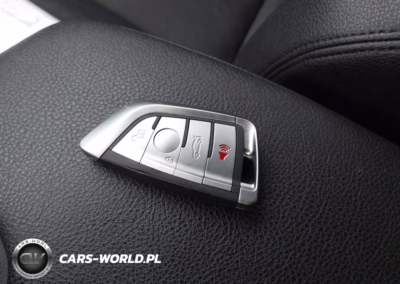 2016 BMW 328I VIN:WBA8E9C50GK647686 - 11