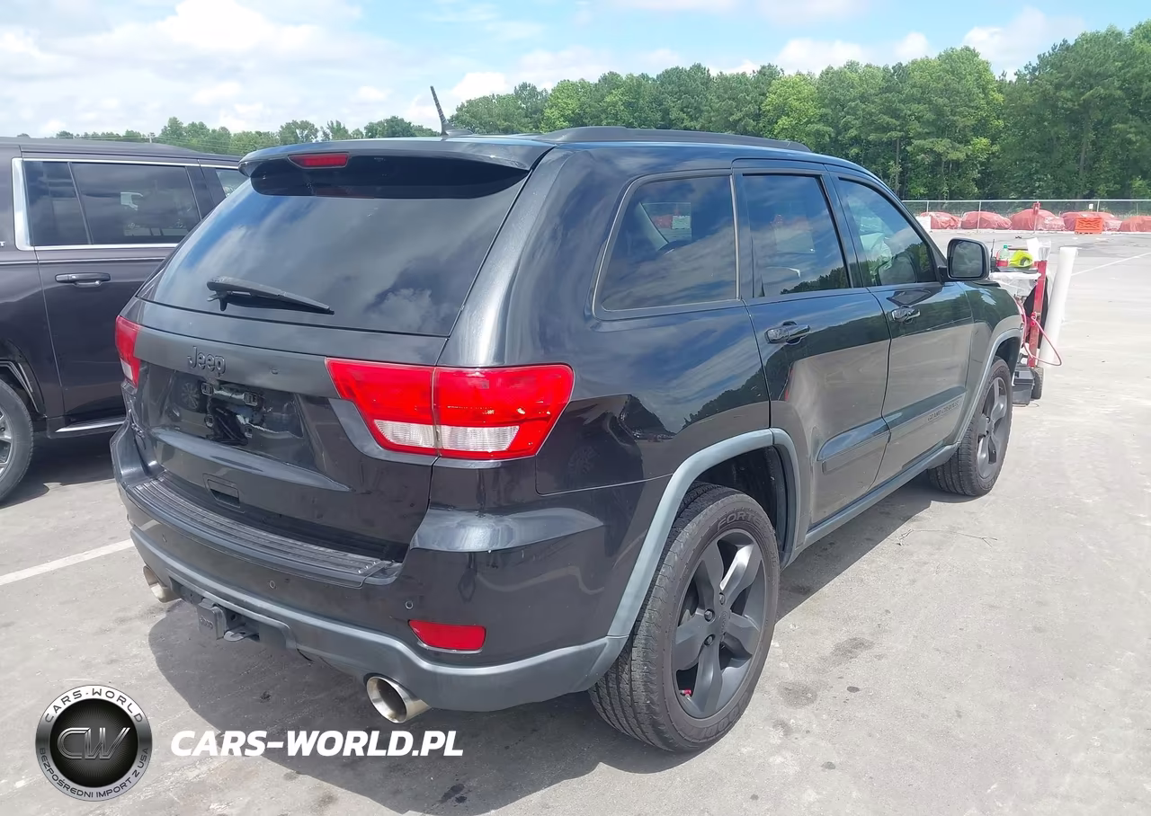2013 Jeep Grand Cherokee Overland VIN:1C4RJFCT9DC525222 - 4
