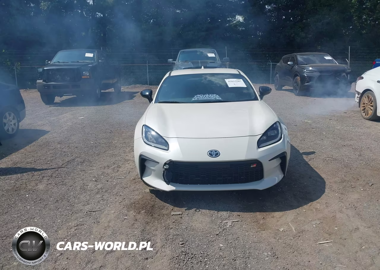2023 Toyota Gr86 Premium VIN:JF1ZNBE15P9763259 - 13