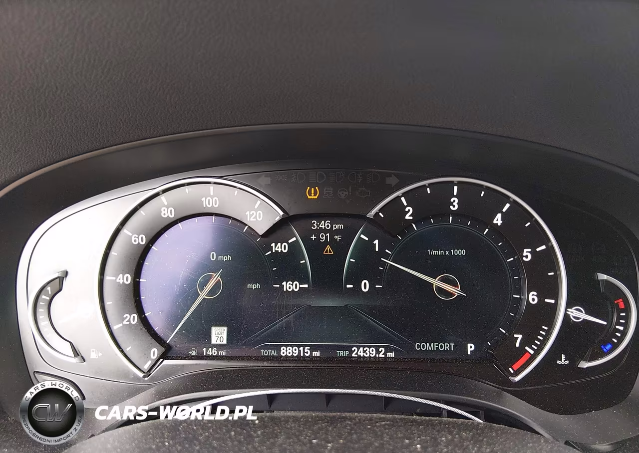 2019 BMW 540I VIN:WBAJE5C56KWW17054 - 7