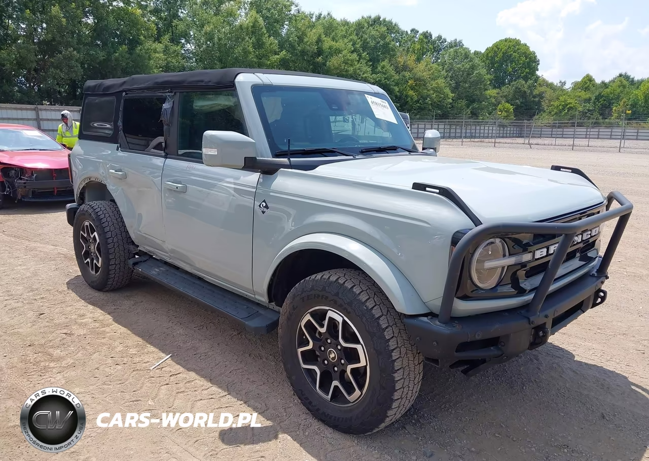 2022 Ford Bronco Outer Banks – zdjęcie 1 z 16