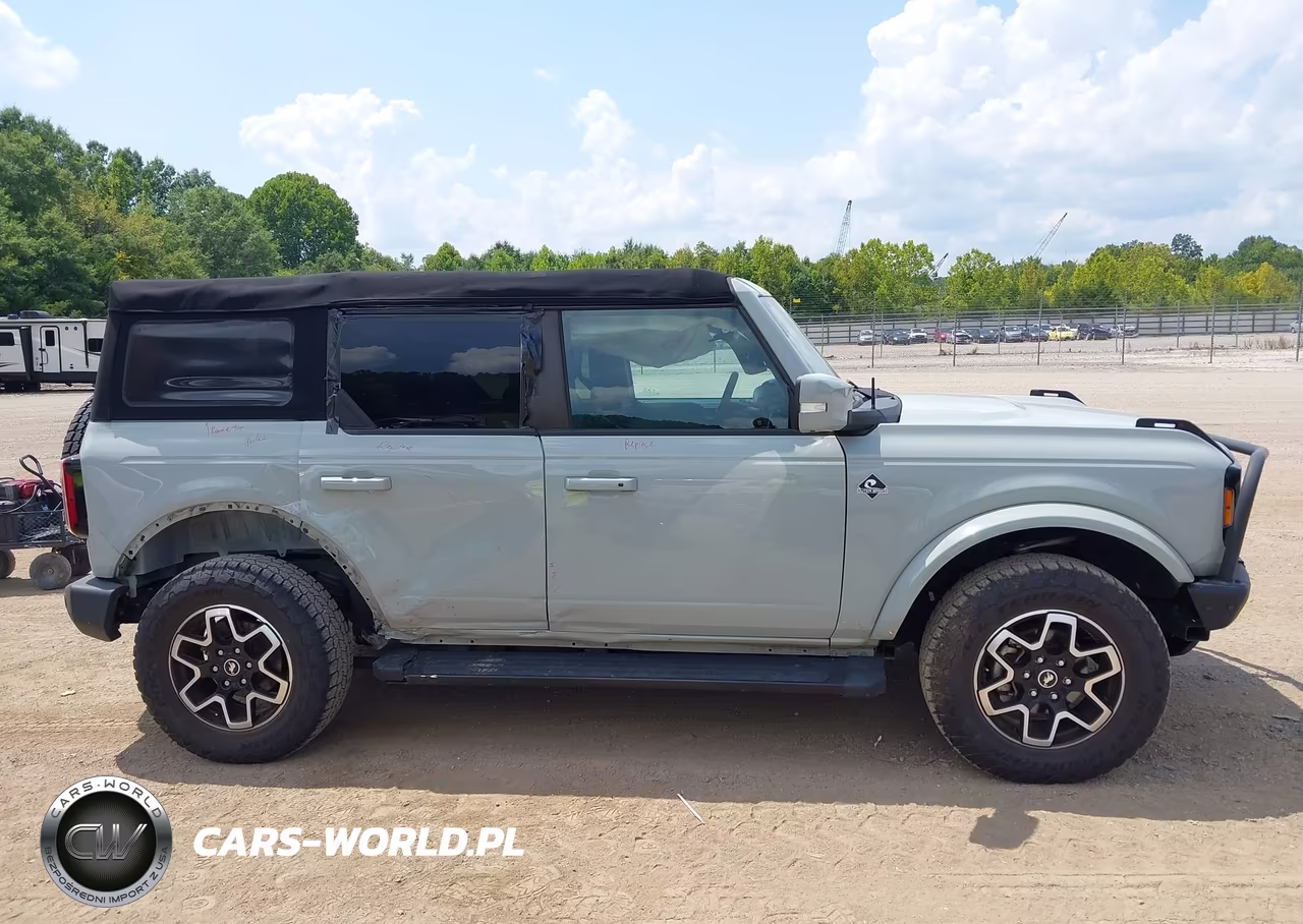 2022 Ford Bronco Outer Banks VIN:1FMDE5DH9NLB48908 - 13