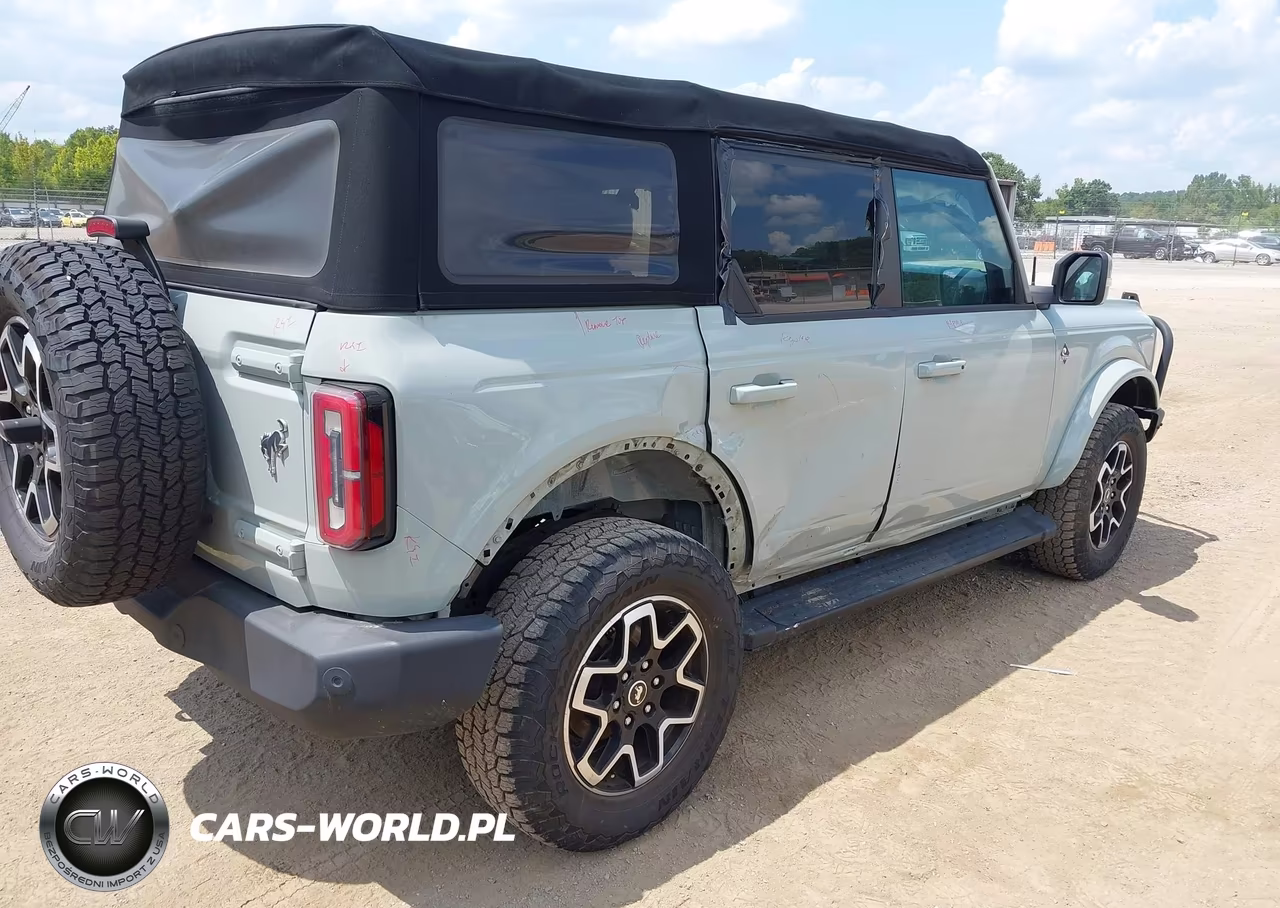 2022 Ford Bronco Outer Banks VIN:1FMDE5DH9NLB48908 - 4
