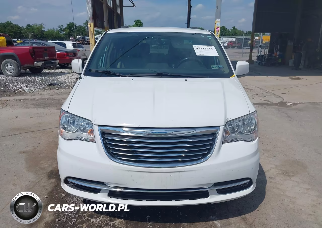 2016 Chrysler Town & Country Touring VIN:2C4RC1BGXGR229834 - 12