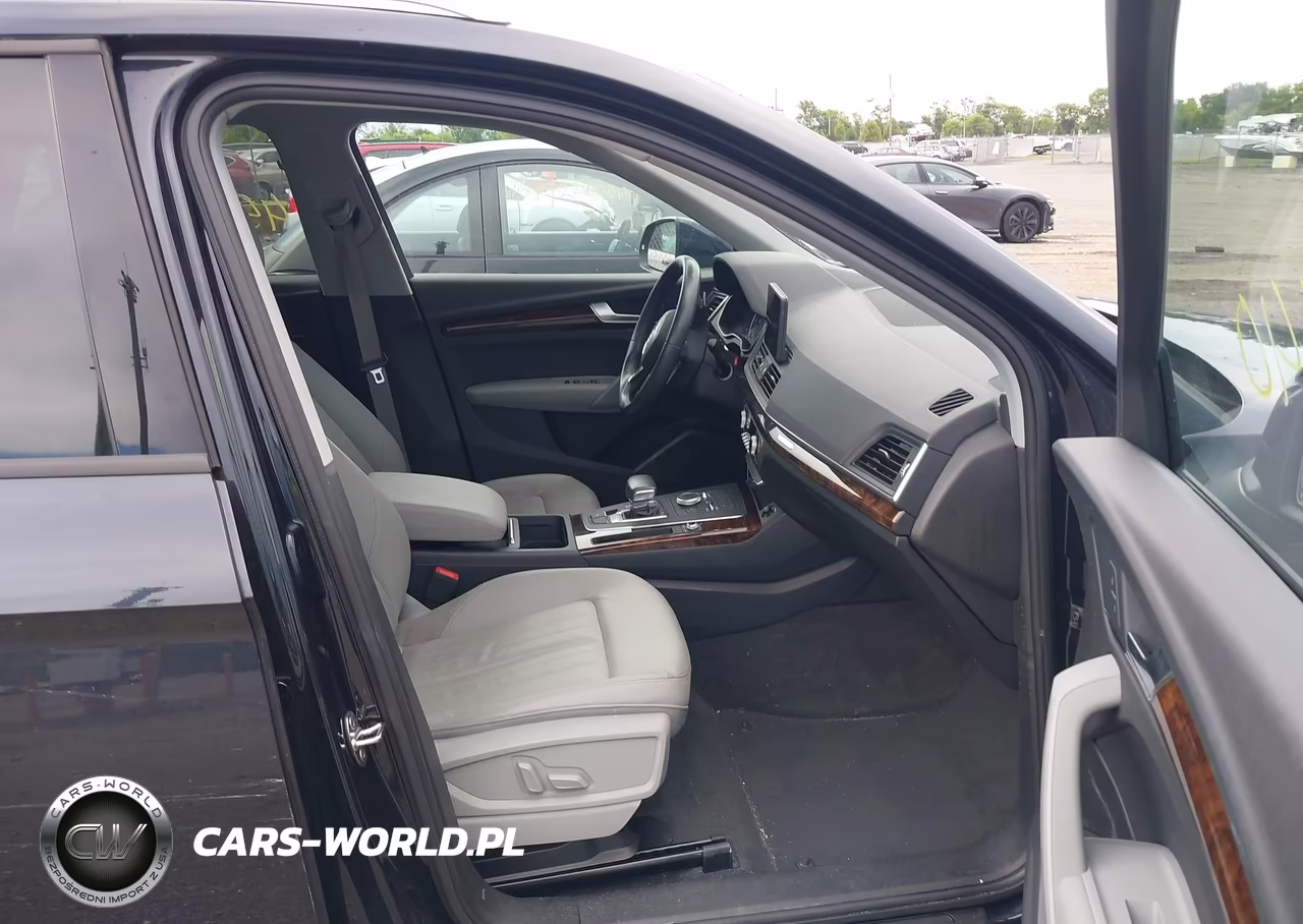 2018 Audi Q5 2.0T Premium-2.0T Tech Premium VIN:WA1ANAFY3J2036516 - 5