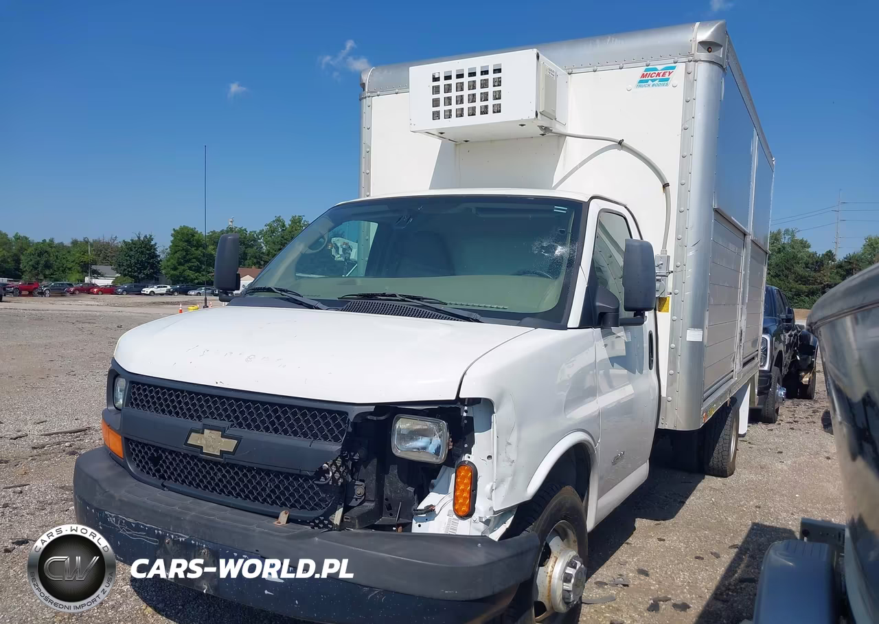 2015 Chevrolet Express Cutaway 4500 VIN:1GB6G5CGXF1111514 - 2