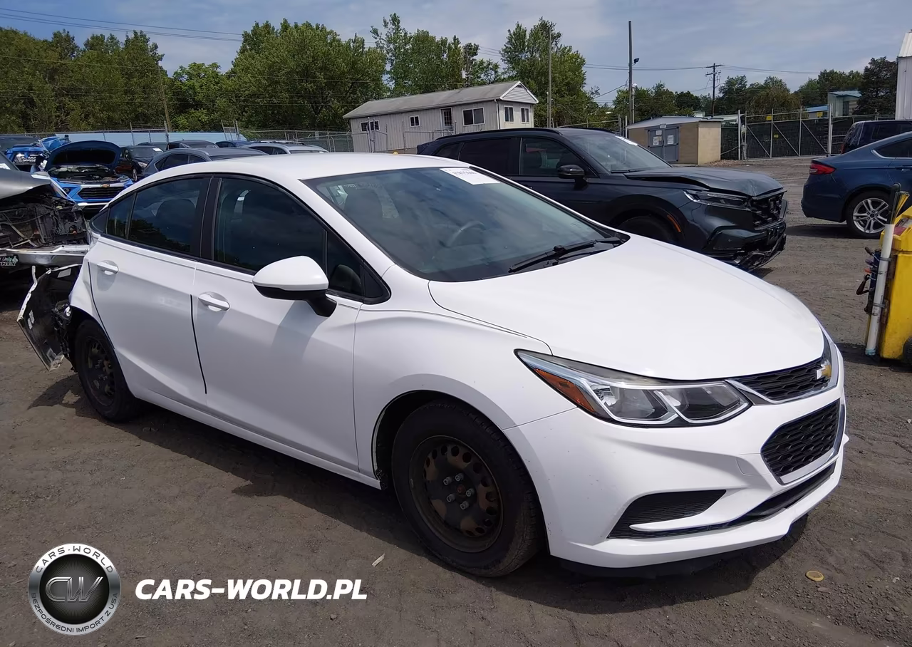 2018 Chevrolet Cruze Ls Auto – zdjęcie 1 z 16