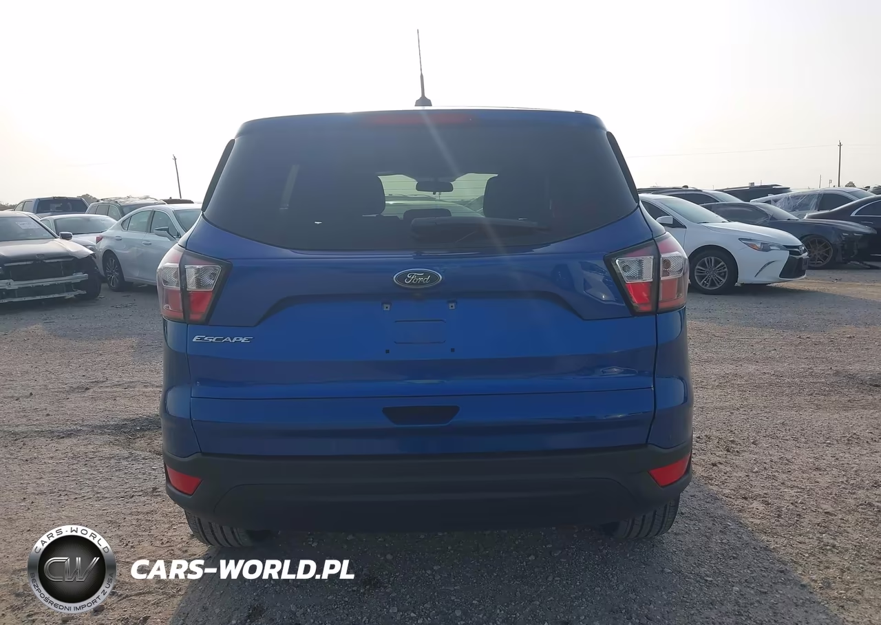 2018 Ford Escape S VIN:1FMCU0F71JUD08404 - 16